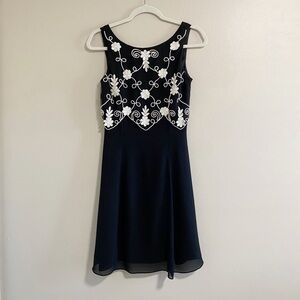 Vintage Scott McClintock Black Dress with White Floral Embroidery Size 4
